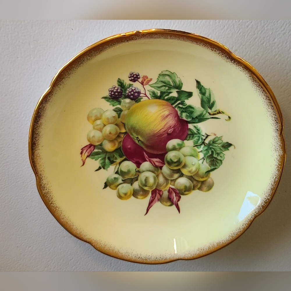 Vintage plate